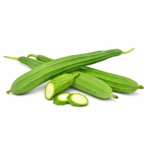 Turia / Peerkangaai / Ridge Gourd (500g)